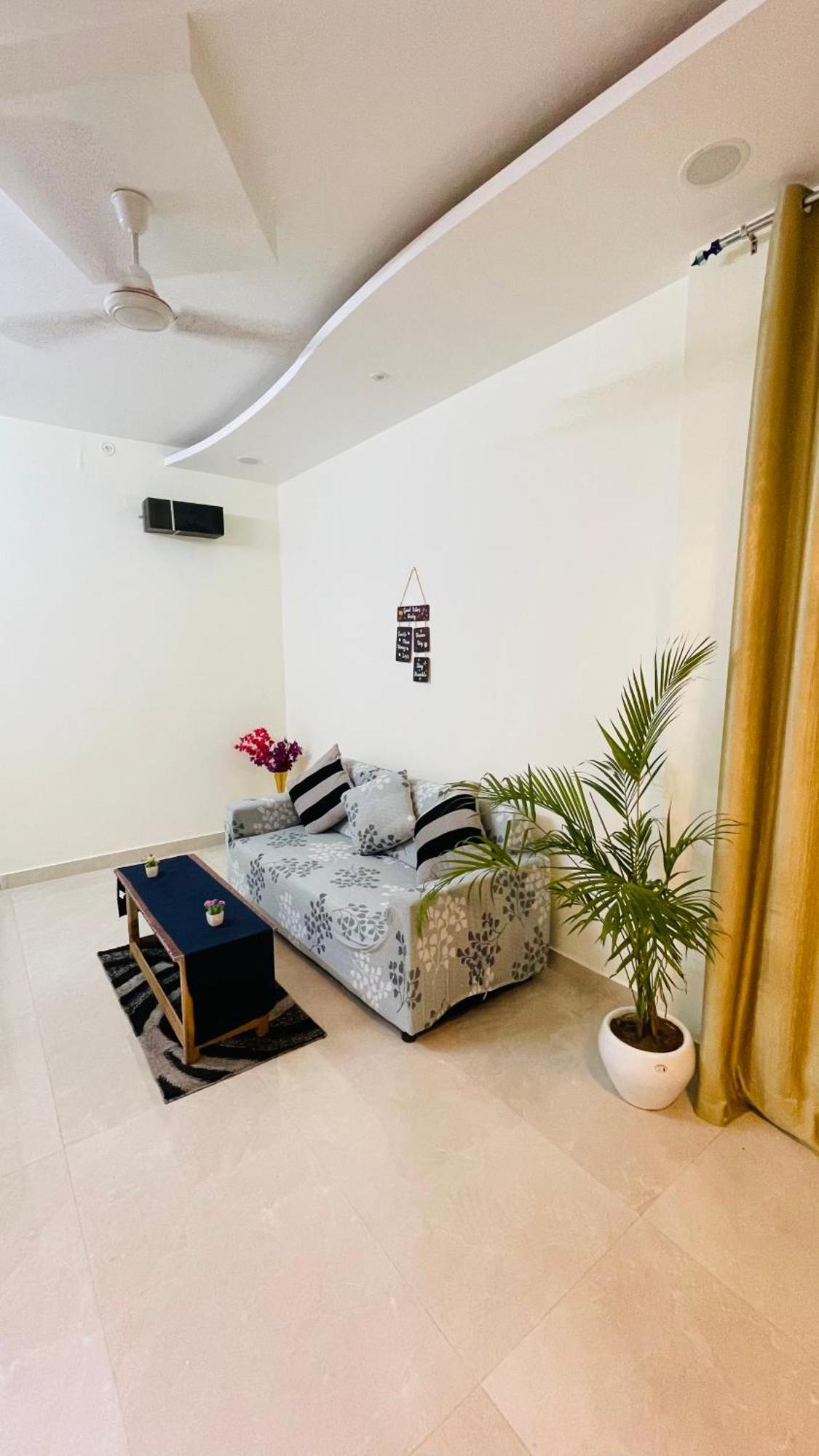 Atulyam Stays Sushant Golf City Lucknow Exteriör bild