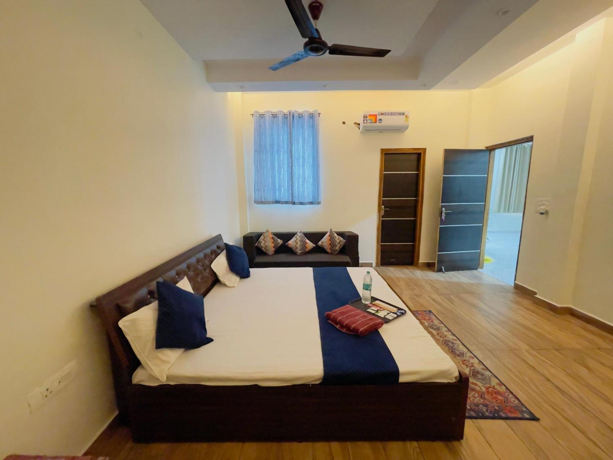 Atulyam Stays Sushant Golf City Lucknow Exteriör bild