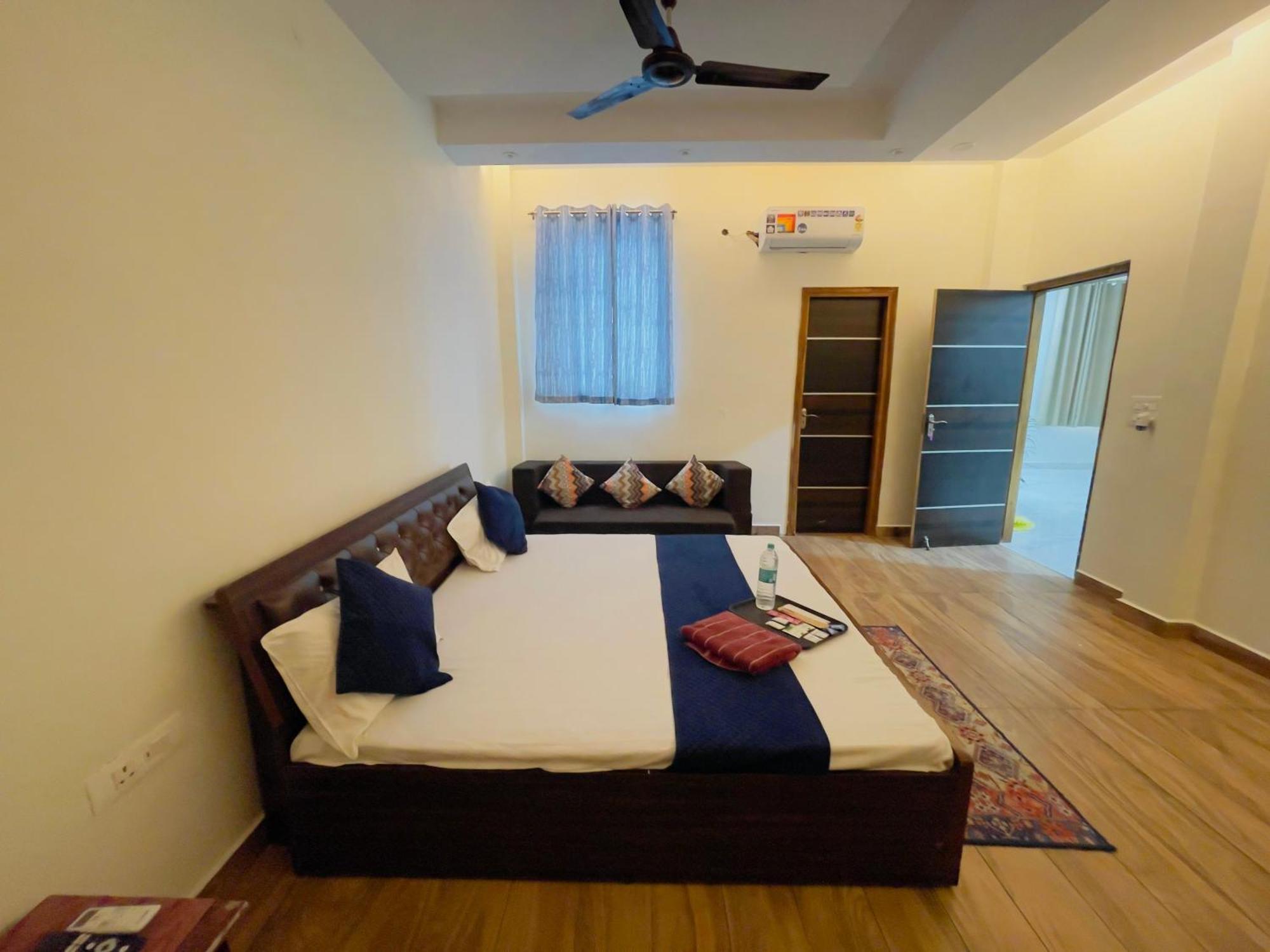 Atulyam Stays Sushant Golf City Lucknow Exteriör bild