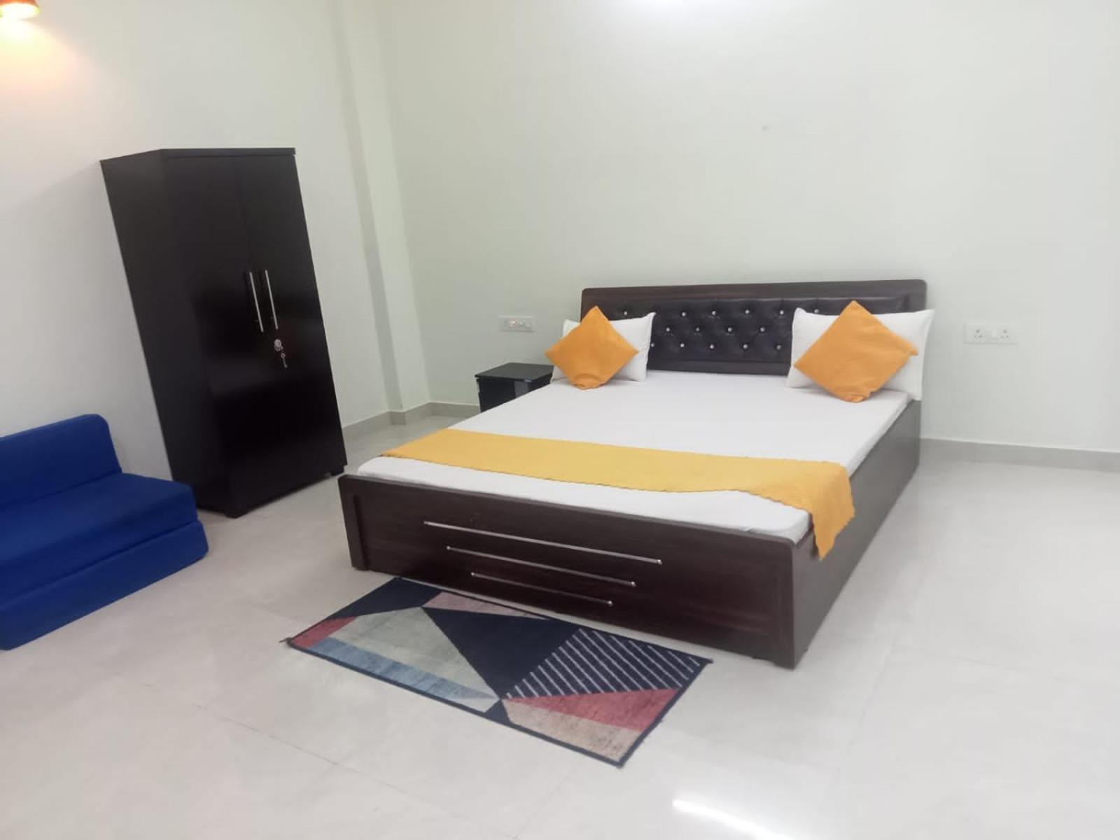 Atulyam Stays Sushant Golf City Lucknow Exteriör bild